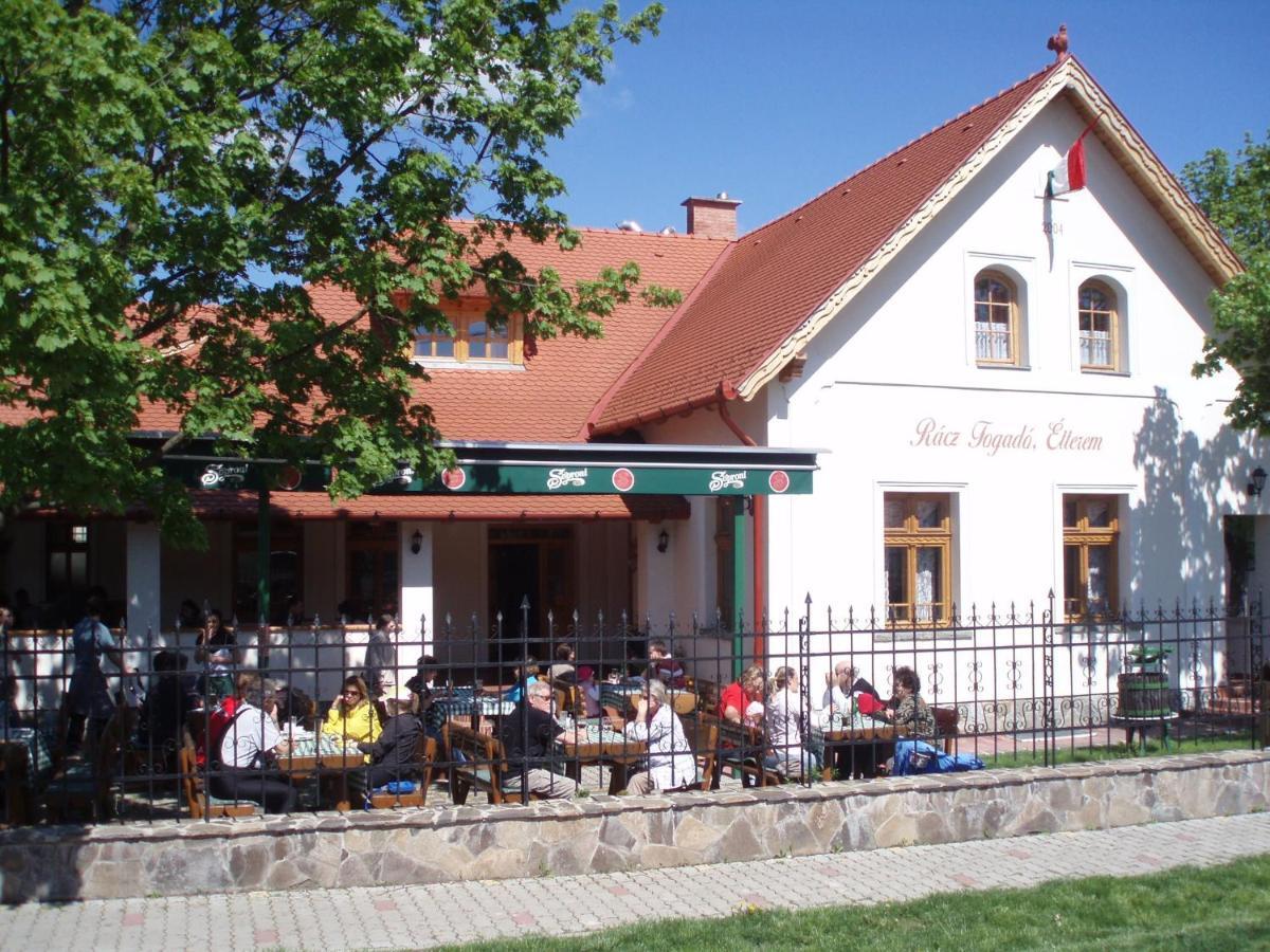 Racz Fogado Hotel Kisoroszi Exterior photo